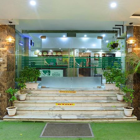 Airport Hotel Grand By Fantasia New Delhi Exterior photo