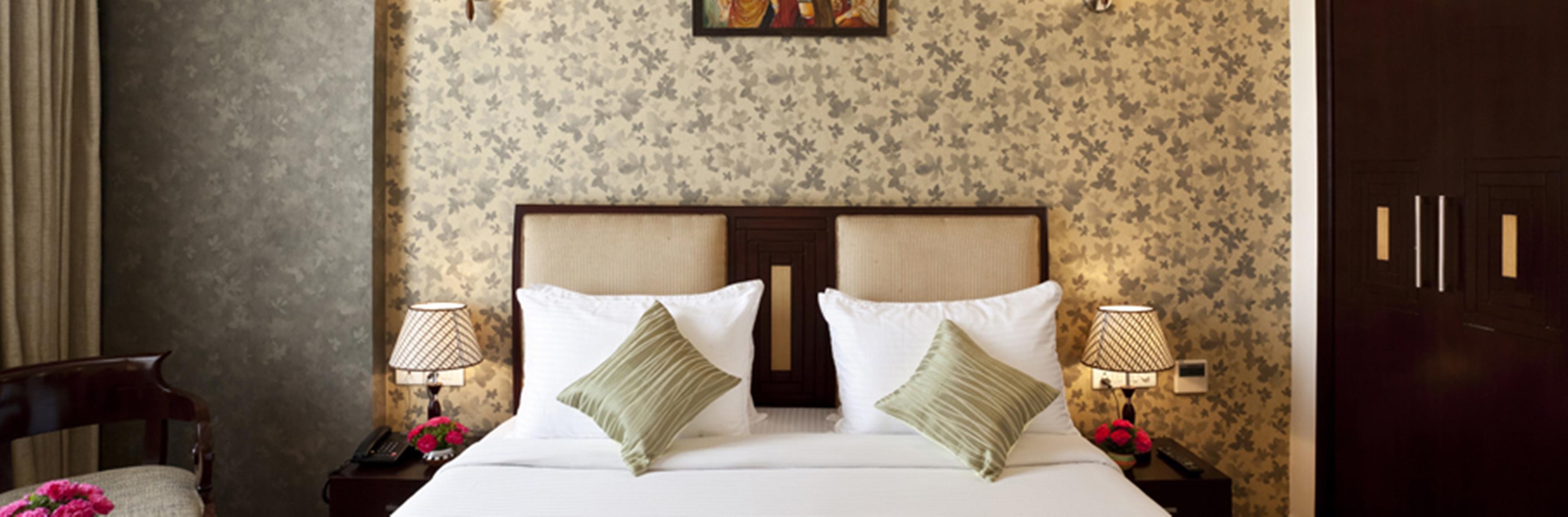 Airport Hotel Grand By Fantasia New Delhi Exterior photo